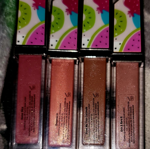LIMITED EDITION NEVER USED Too faced tutti fruitti bundle - Picture 2 of 6